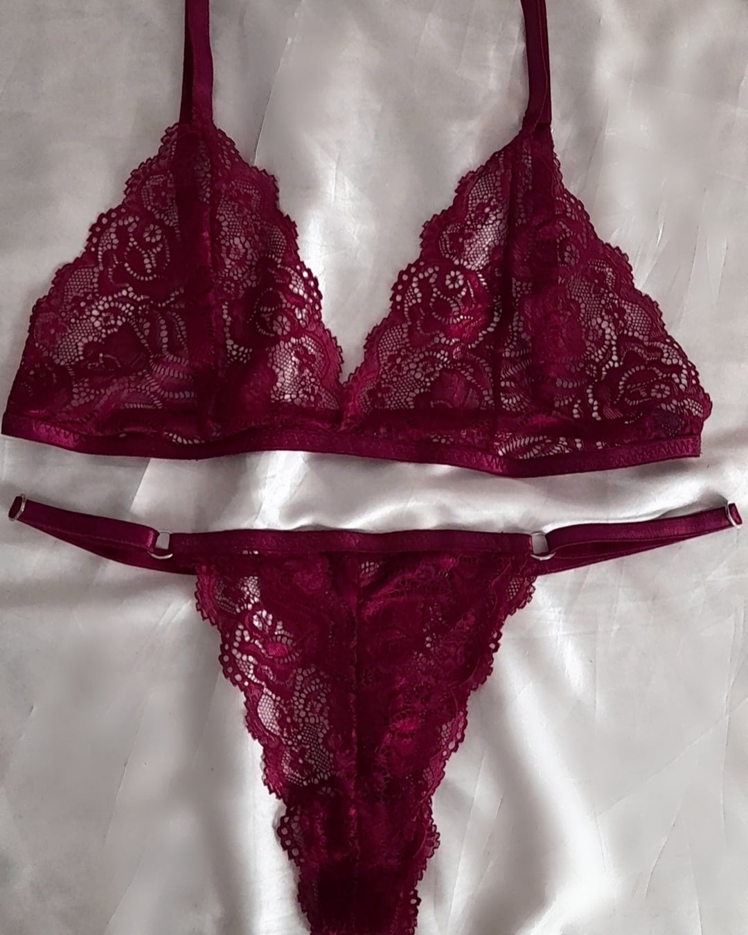Basic Set Lace Bralett+Thong