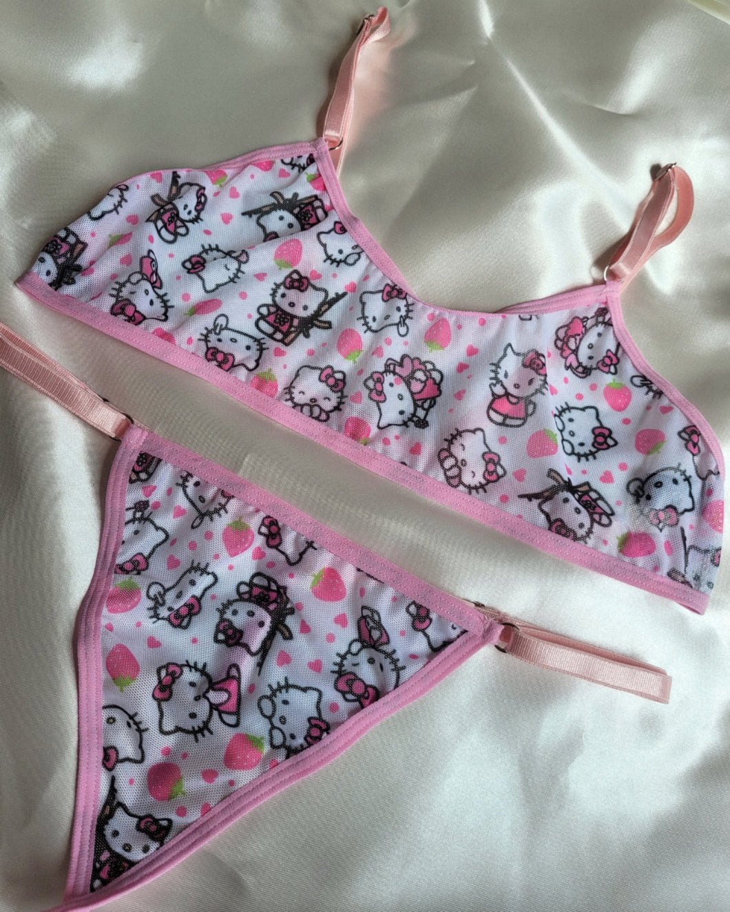 Set HELLO KITTY BASIC